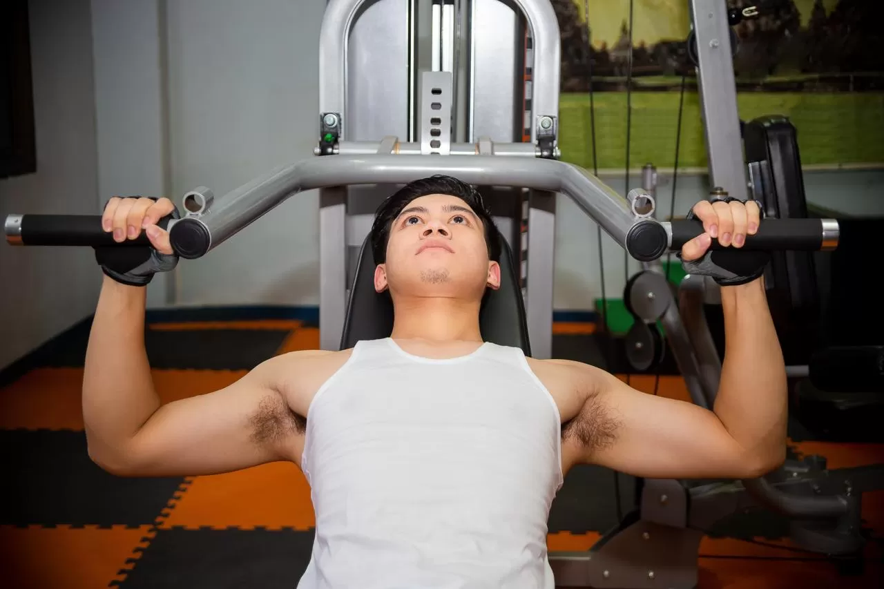 CHEST LIFTS- LIKE- TEENS